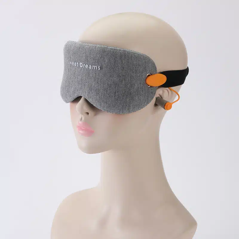100% Blackout Unisex Travel Masks With Earplugs - Zero Eye Pressure Sleeping Eye Mask, Face Mask for Travel or Blindfold.